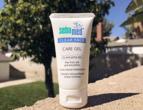 review gel cham soc va bao ve da sebamed danh cho da mun - 2