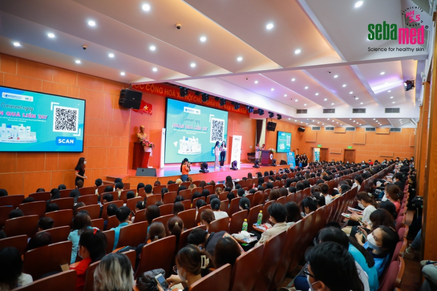 event thang 05 hufi 09 - 10
